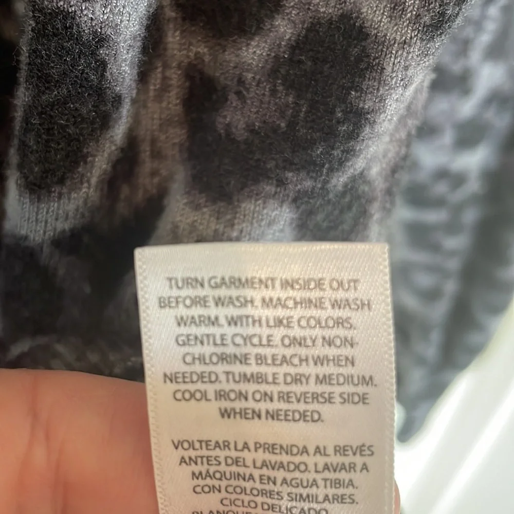 George Gray & Black Animal Print Button Front Cardigan - Picture 8 of 8